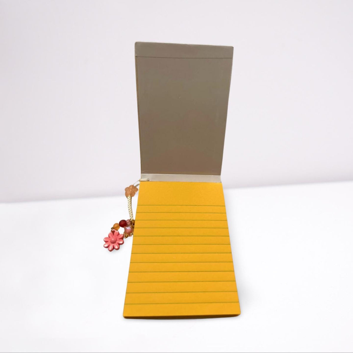 Note Worthy: Elegant and Functional Notepad- Don't be afraid