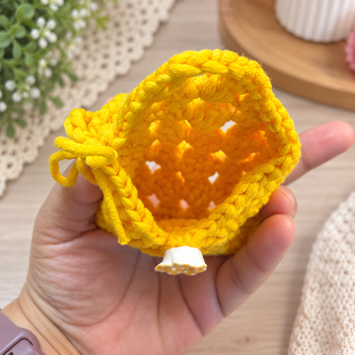 Sunshine yellow crochet wristlet pouch open interior